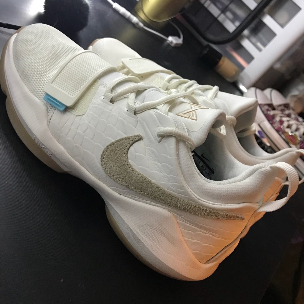 White Nike PG’s (Paul George)(Basketball Shoes)